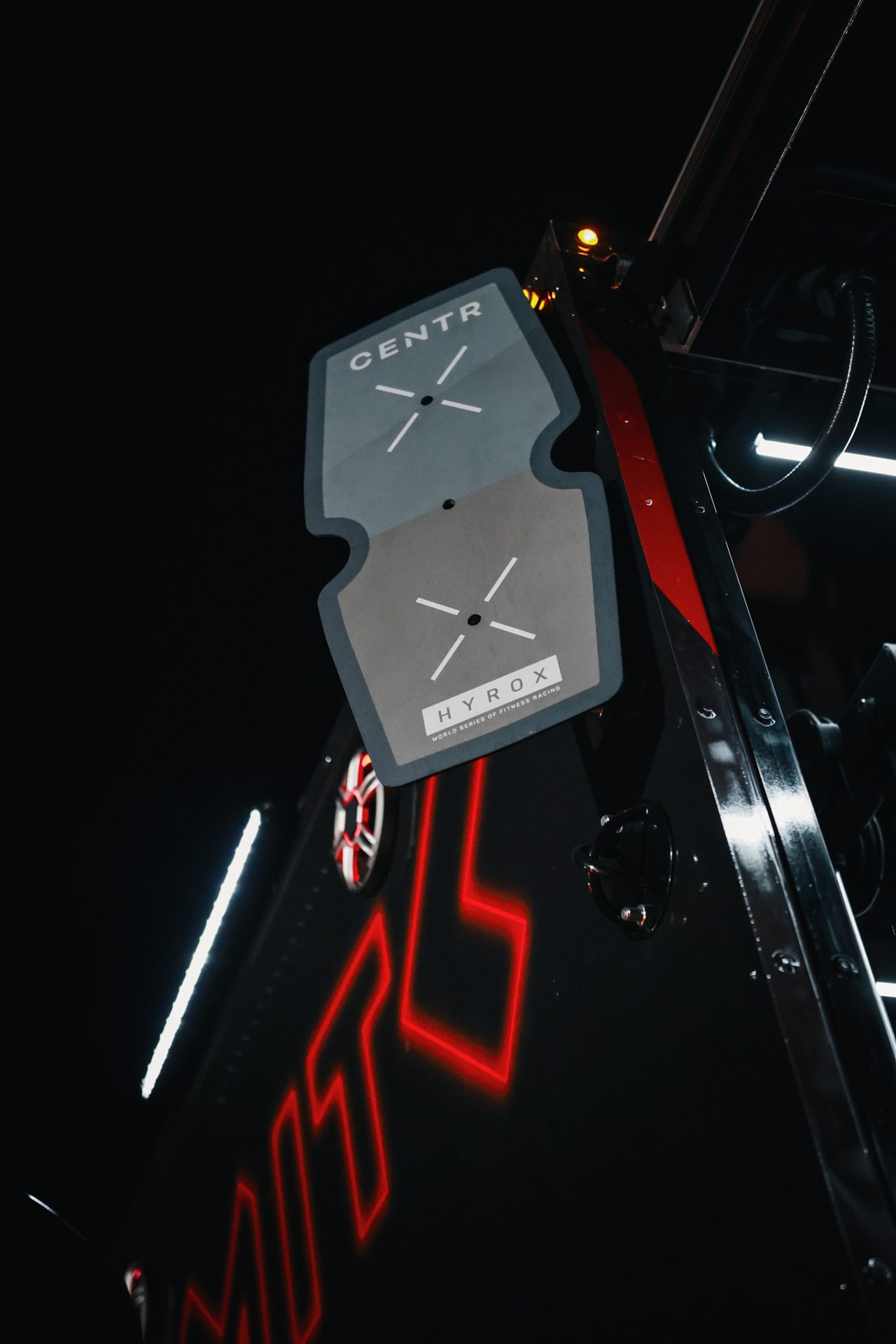 Fit Truk 2.0 Centr weight plate detail