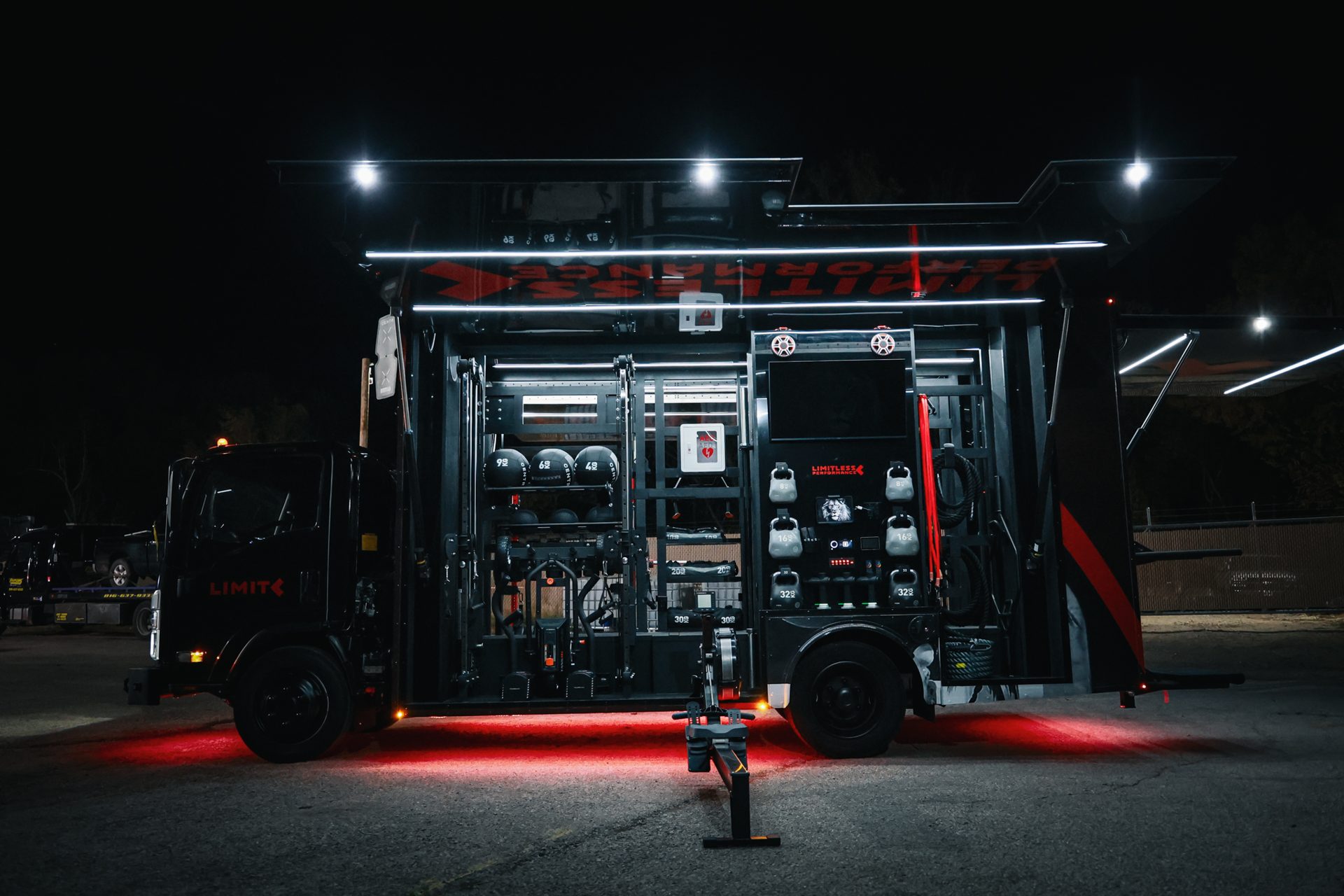 Fit Truk 2.0 side view with training rig deployed